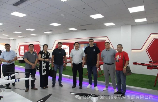 中俄商务考察团莅临翔龙航空 共绘合作新蓝图