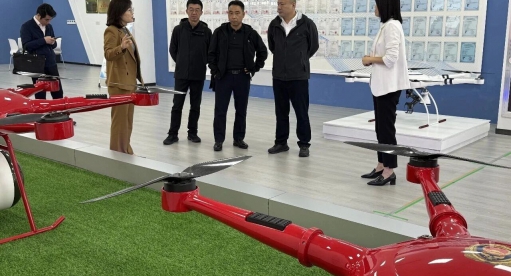 湖州市应急管理局、消防救援局主要领导一行莅临翔龙航空考察指导
